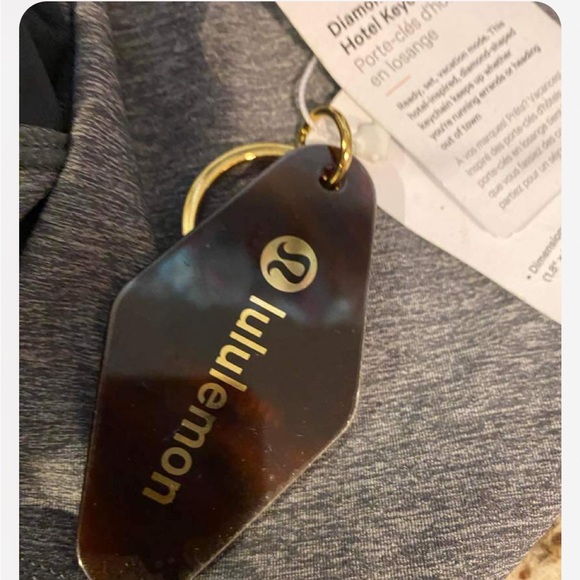 lululemon athletica Accessories Nwt Lululemon Never Lost Keychain